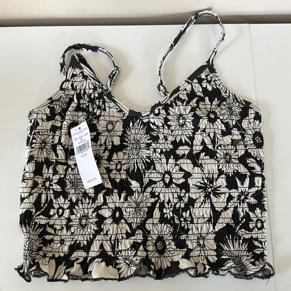 American Eagle floral cropped tank top
